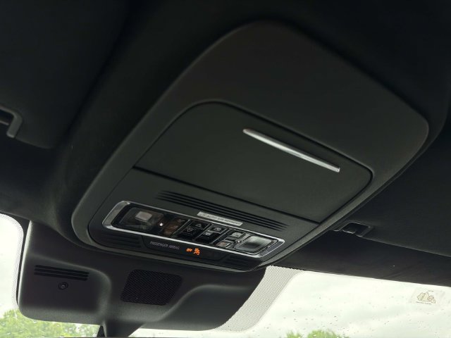 New 2026 Lincoln Navigator Black Label AWD/4WD image 31