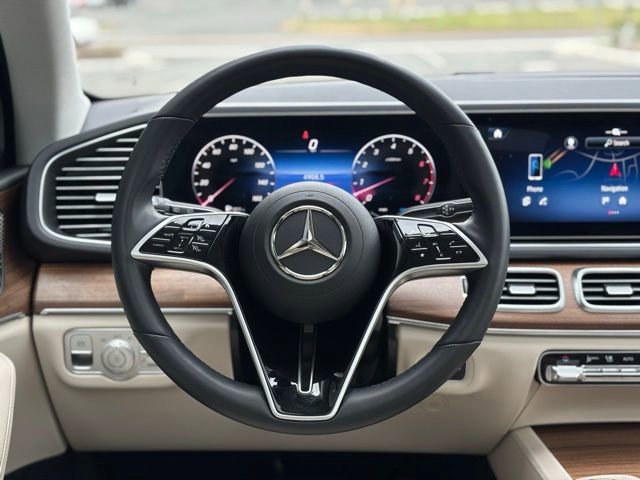 Used 2025 Mercedes-Benz GLE 450 4MATIC image 28