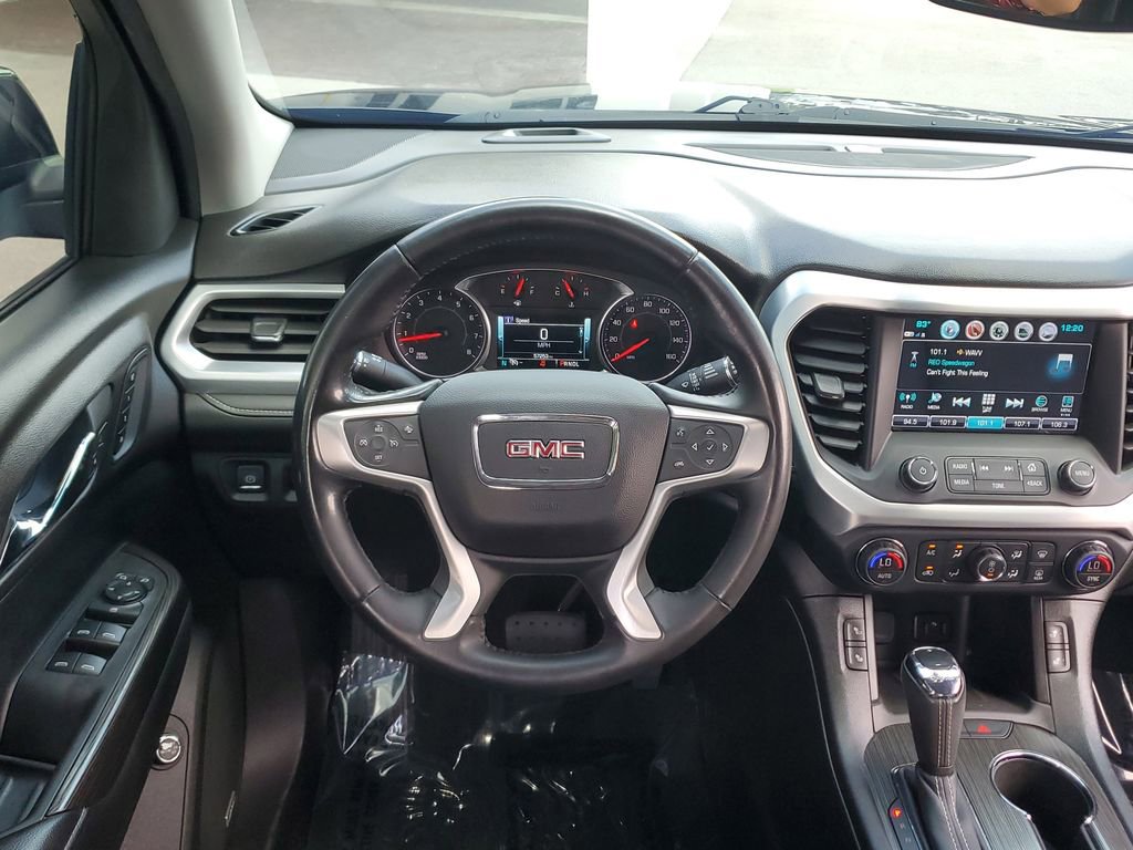 Used 2019 GMC Acadia SLT FWD image 18