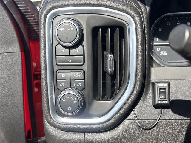 Certified 2022 GMC Sierra 2500 SLE w/ SLE Convenience Package AWD/4WD image 17