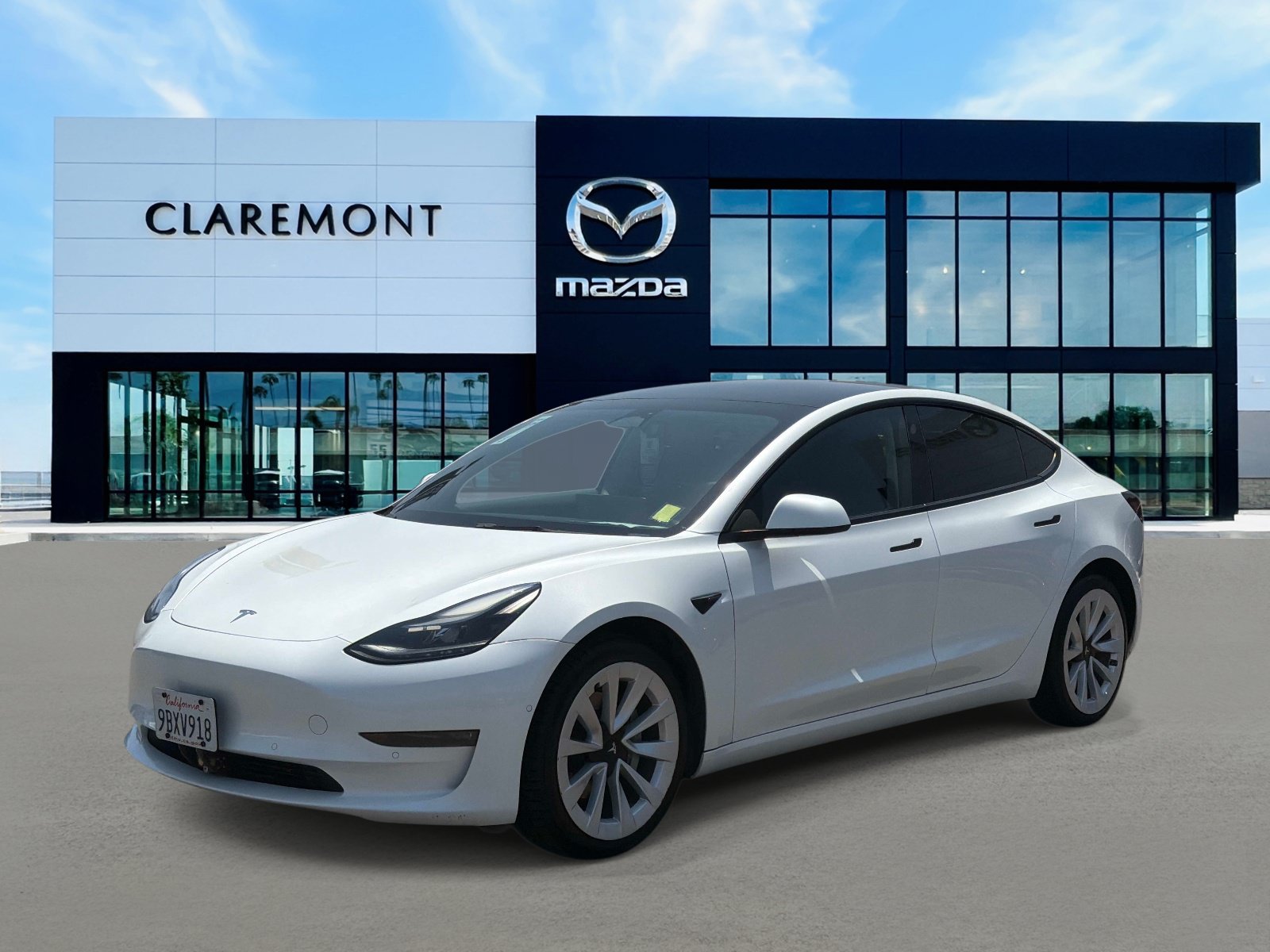 Used 2022 Tesla Model 3 Long Range AWD/4WD image 3