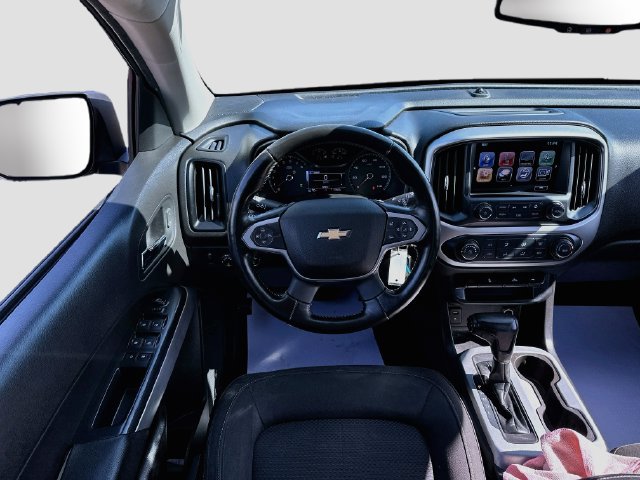 Used 2018 Chevrolet Colorado LT AWD/4WD image 21
