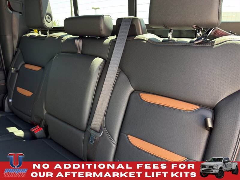Used 2025 GMC Sierra 3500 AT4 w/ AT4 Premium Plus Package AWD/4WD image 25