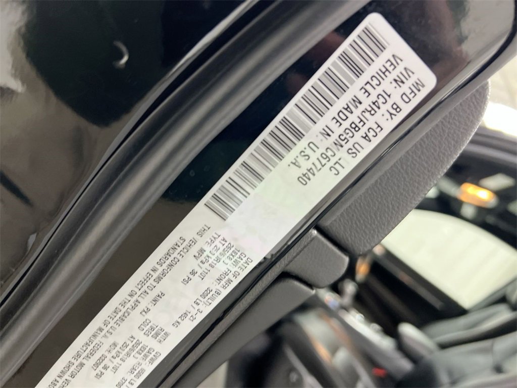 Used 2021 Jeep Grand Cherokee Limited w/ Luxury Group II image 29