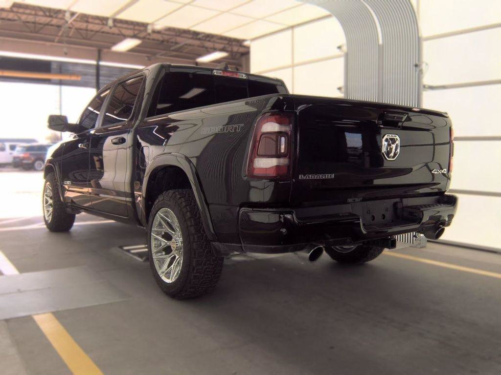 Used 2021 RAM 1500 Laramie AWD/4WD image 5