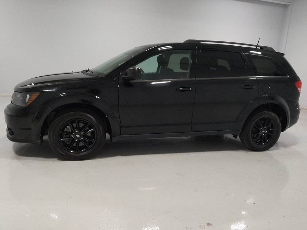 Used 2020 Dodge Journey SE w/ Blacktop Package FWD image 2