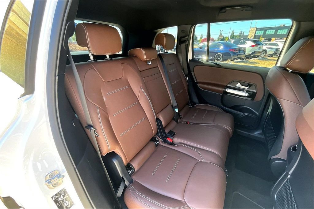 Used 2023 Mercedes-Benz GLB 35 AMG 4MATIC image 20