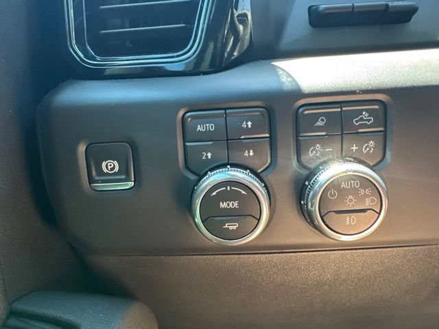 New 2026 GMC Sierra 1500 AT4 w/ AT4 Premium Package AWD/4WD image 3