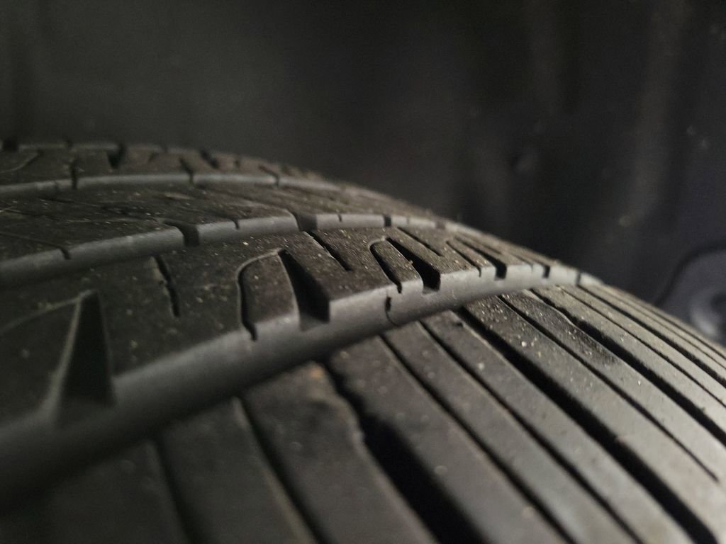 Used 2023 Toyota Highlander Limited image 11