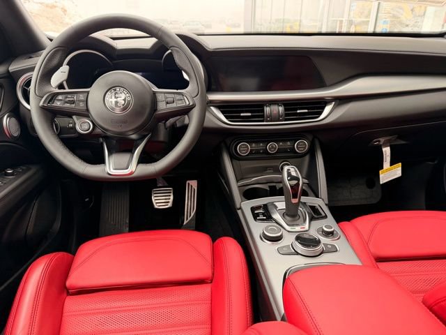 New 2026 Alfa Romeo Stelvio Sprint image 10