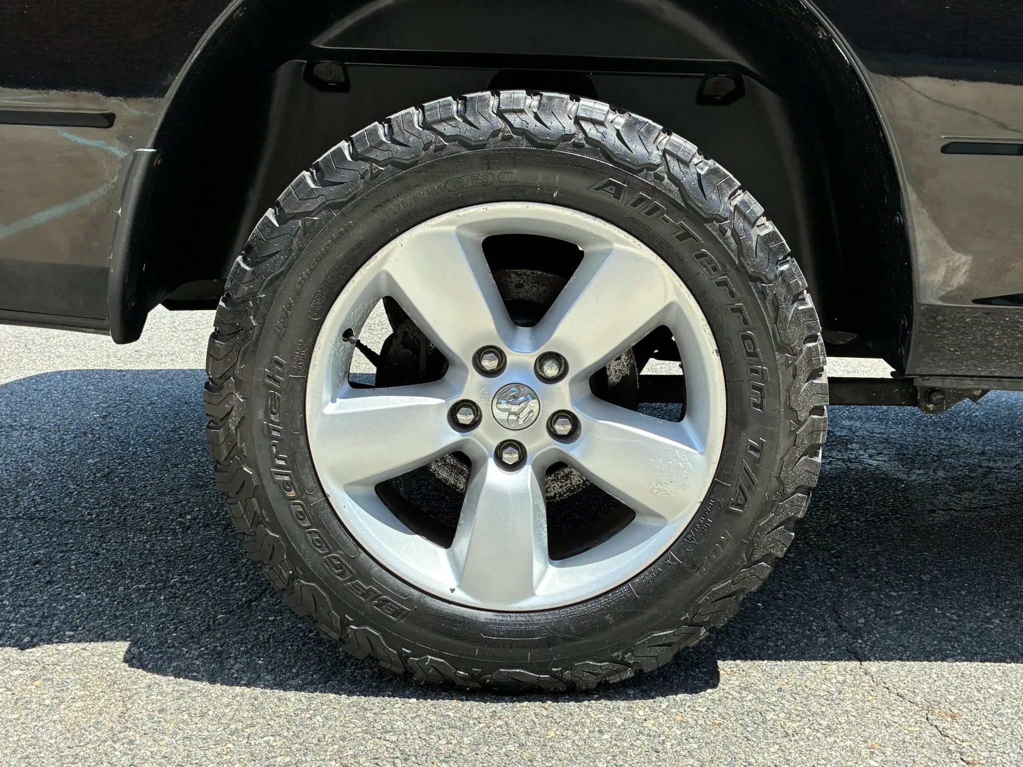 Used 2014 RAM 1500 Express AWD/4WD image 29