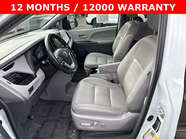 Used 2018 Toyota Sienna XLE w/ XLE Navigation Package image 14