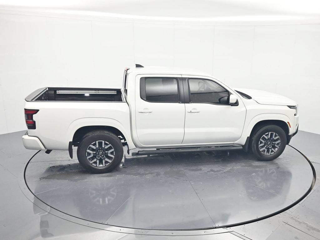 Certified 2022 Nissan Frontier SV RWD image 30