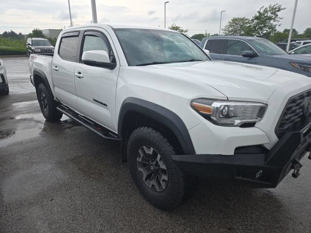 Used 2021 Toyota Tacoma TRD Off-Road AWD/4WD image 5