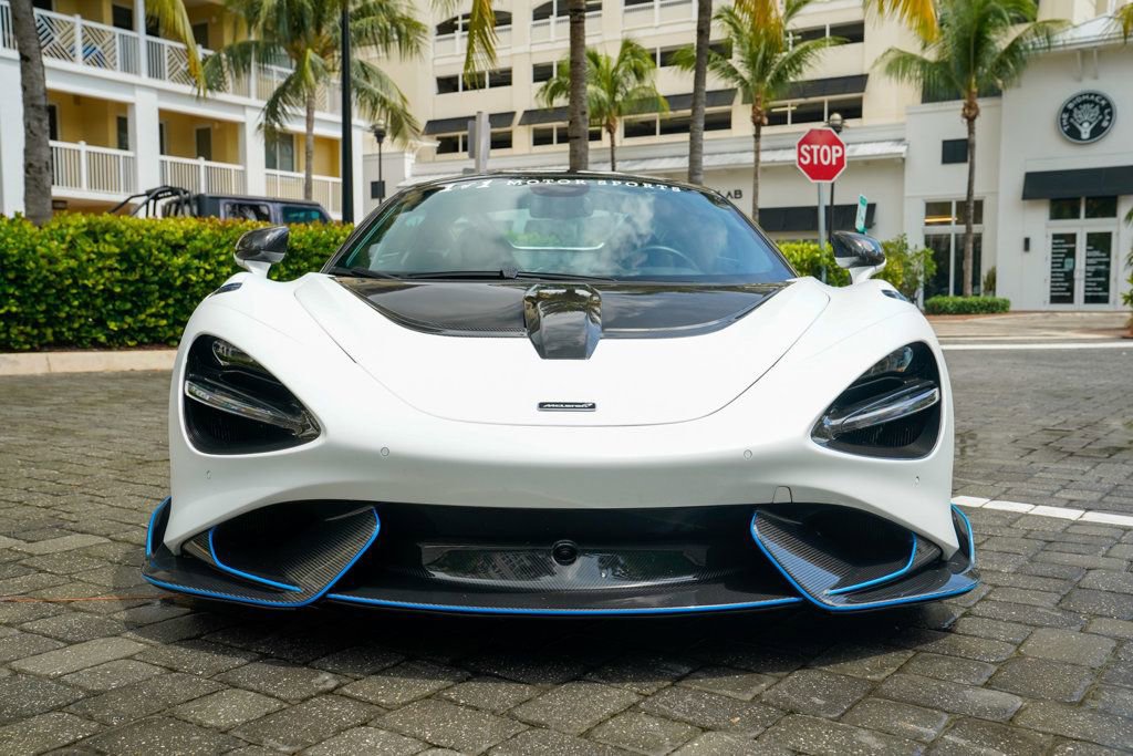 Used 2021 McLaren 765LT image 8