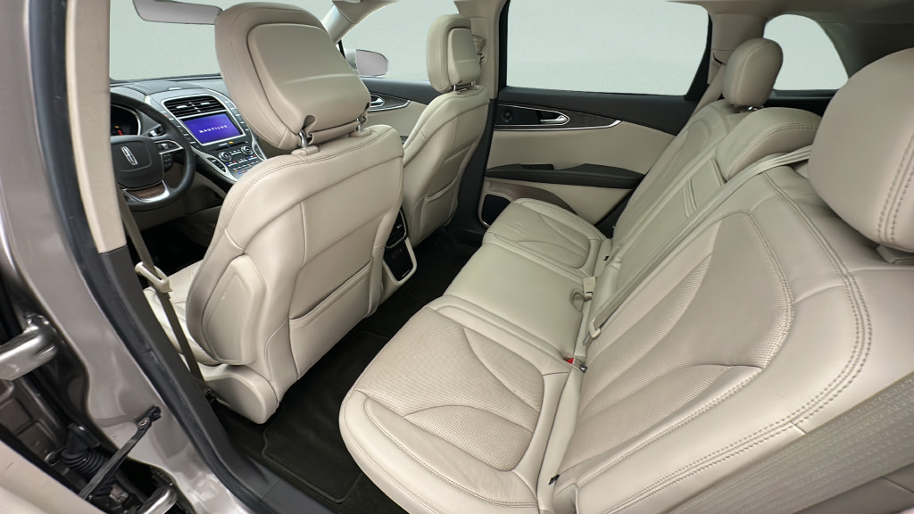 Used 2020 Lincoln Nautilus Reserve w/ Equipment Group 201A AWD/4WD image 10