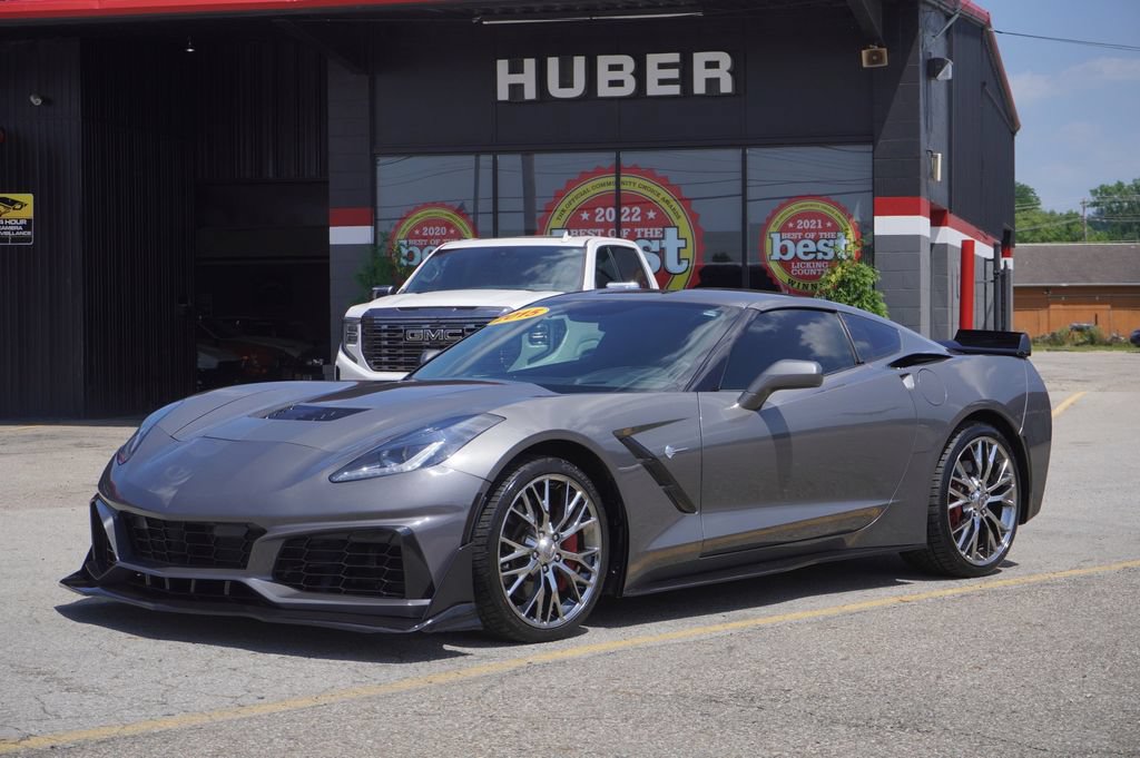 Used 2015 Chevrolet Corvette Stingray Coupe w/ 2LT Preferred Equipment Group RWD image 1