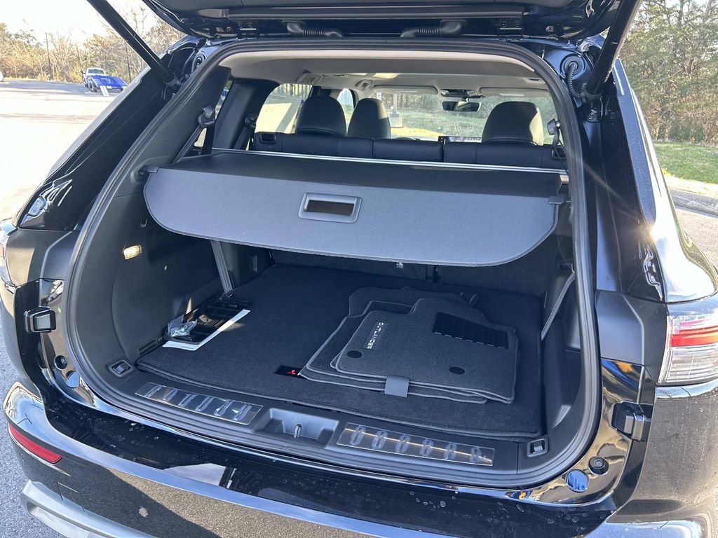 New 2026 Mitsubishi Outlander SE FWD image 11