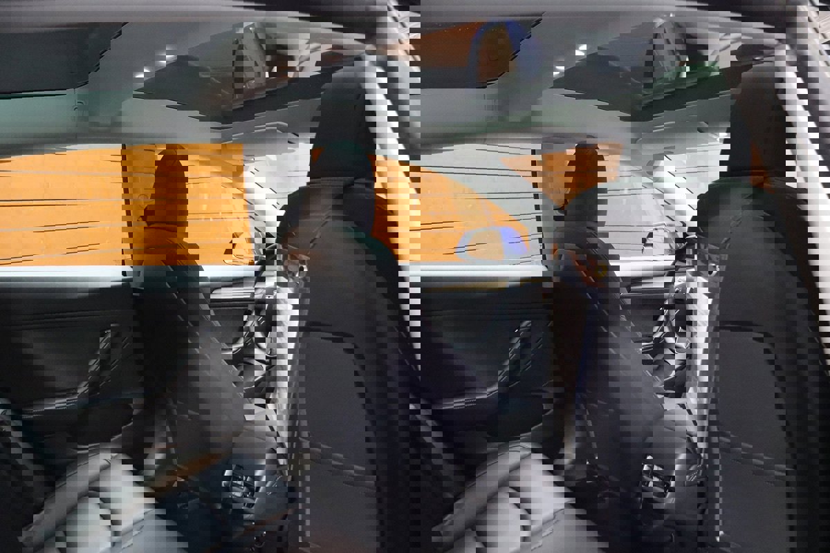 Used 2022 Tesla Model 3 Standard Range image 63