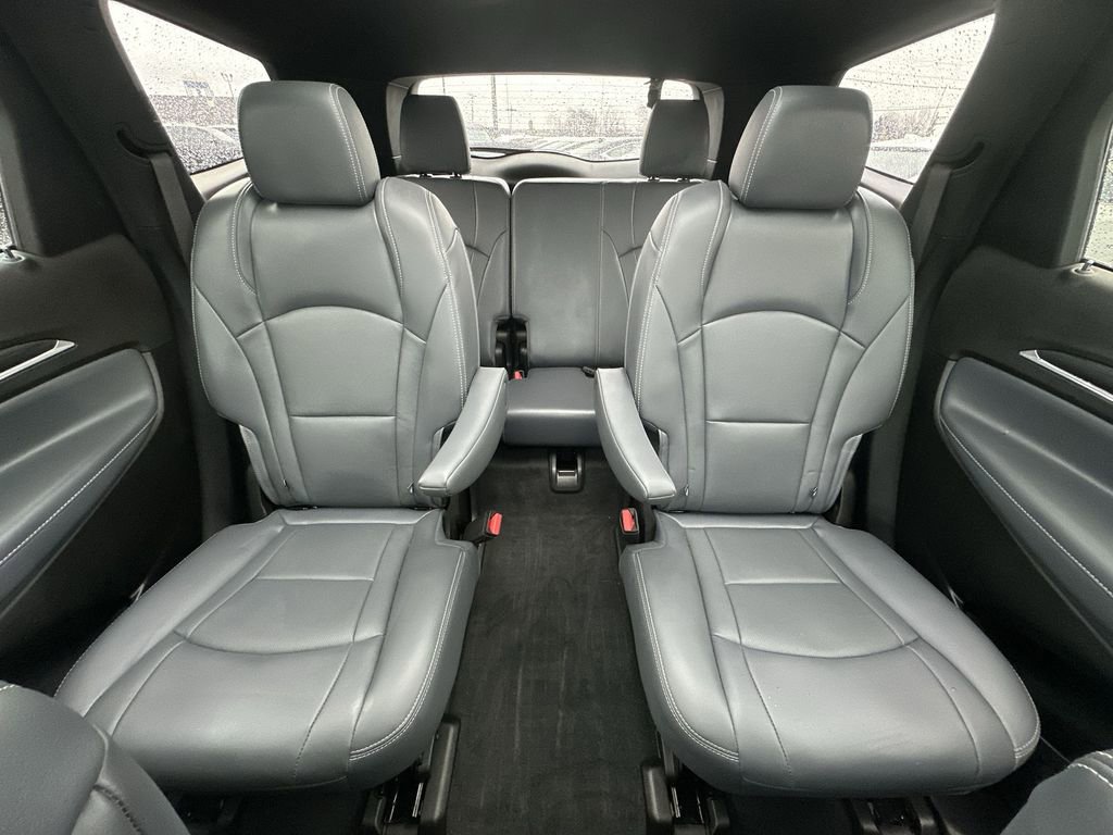 Used 2023 Buick Enclave Essence w/ Experience Buick Package image 22