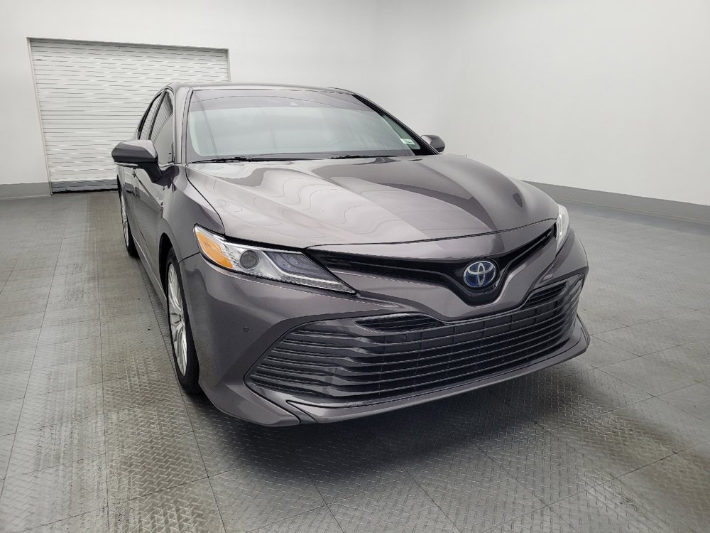 Used 2018 Toyota Camry XLE image 14