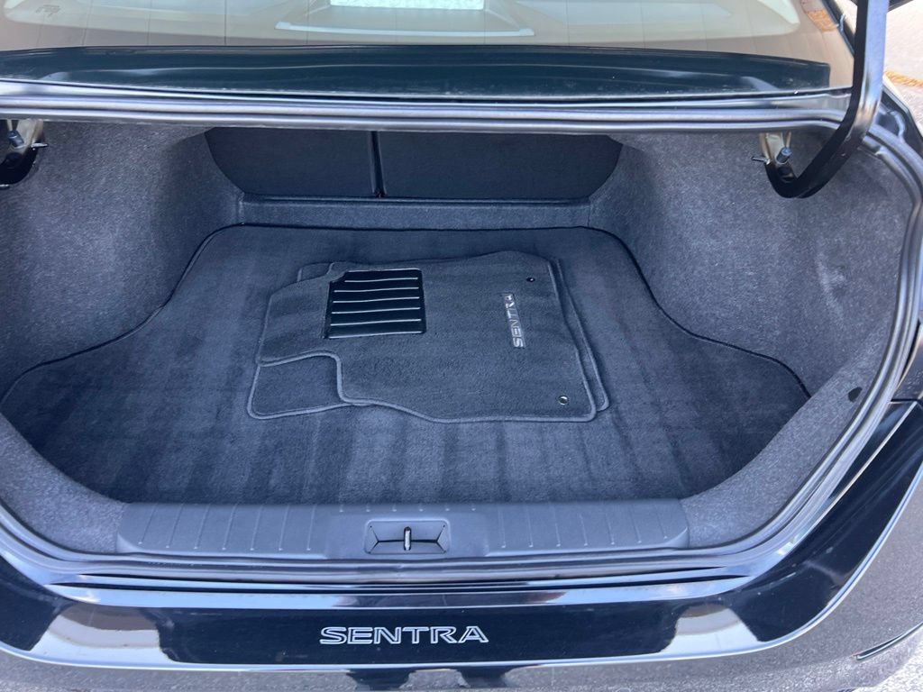 Certified 2023 Nissan Sentra S FWD image 11