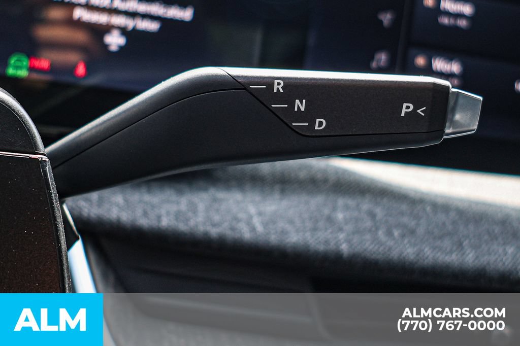Used 2024 Lucid Air Pure RWD image 31