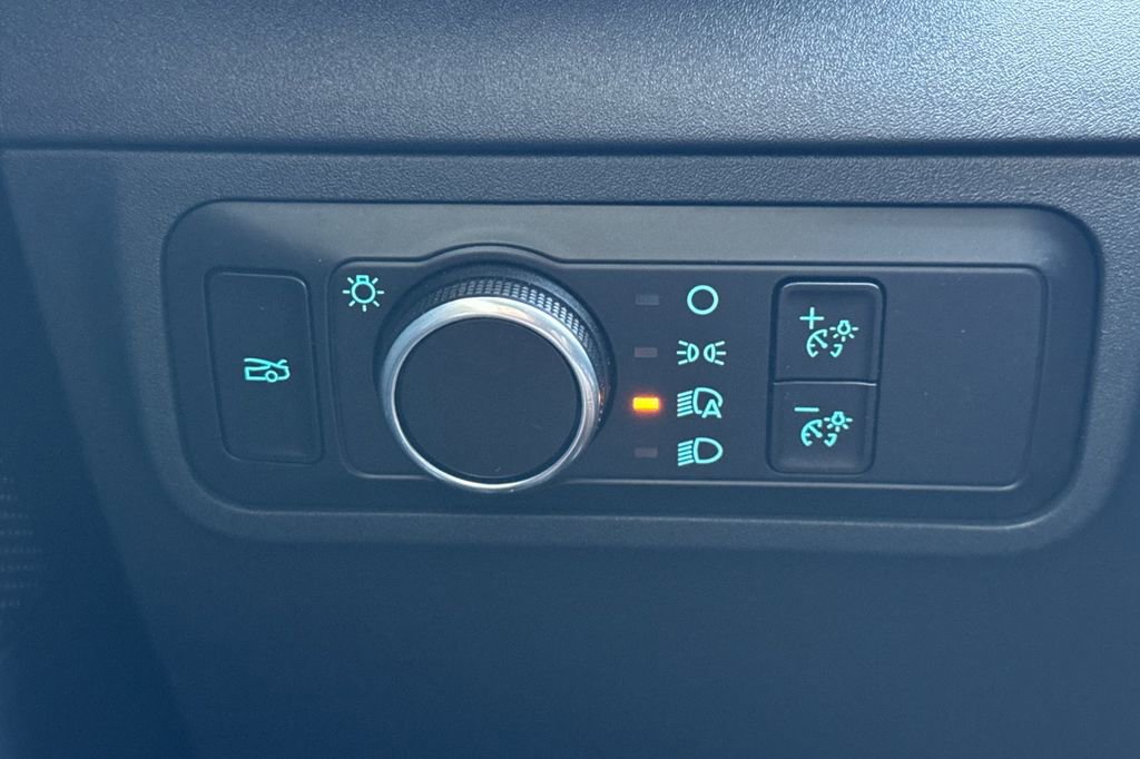 Used 2025 Ford Mustang Coupe image 30