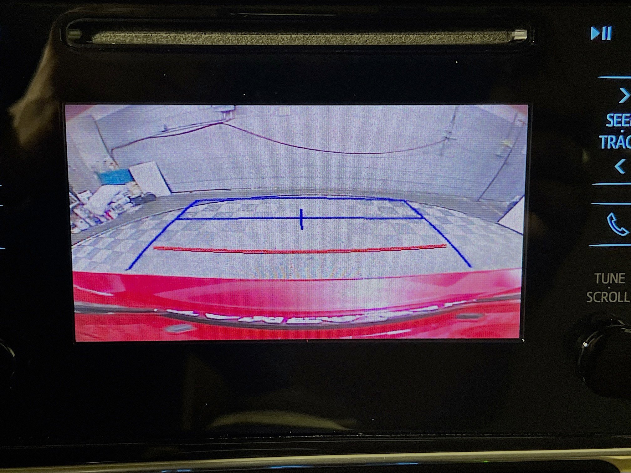 Used 2018 Toyota Corolla LE image 26