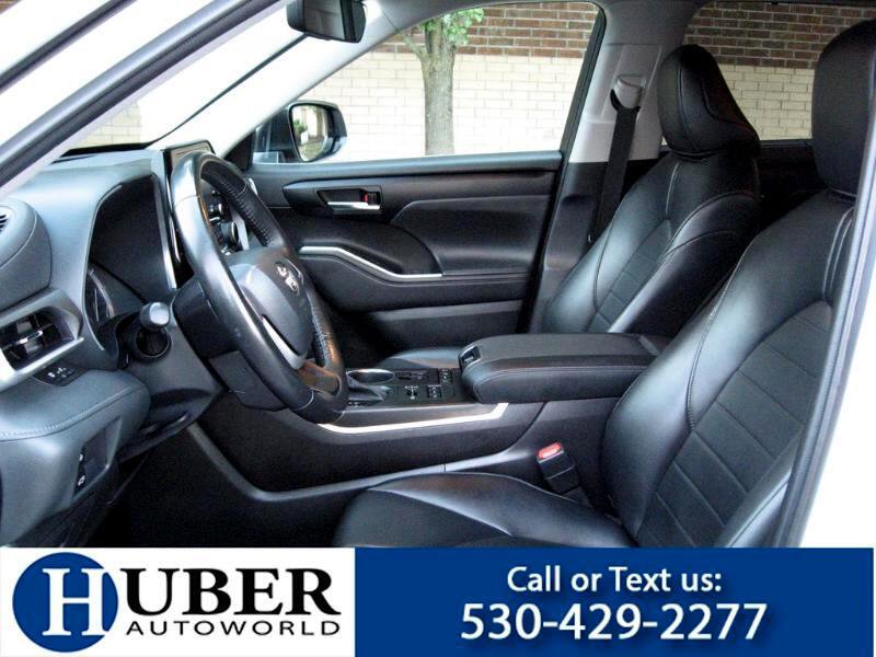 Used 2022 Toyota Highlander XLE image 6