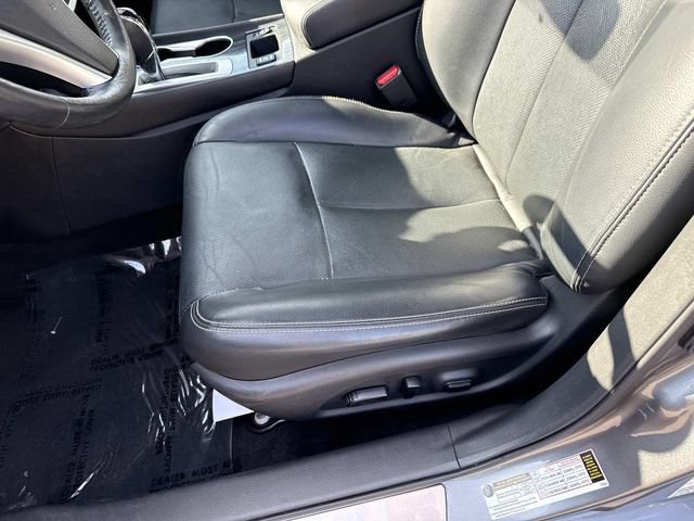 Used 2016 Nissan Altima 3.5 SL w/ 3.5 Technology Package FWD image 15