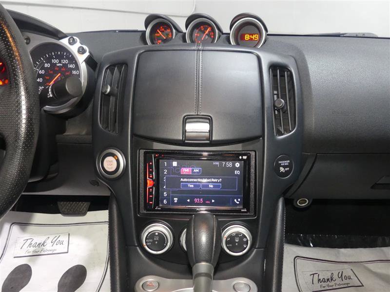 Used 2017 Nissan 370Z Coupe image 30