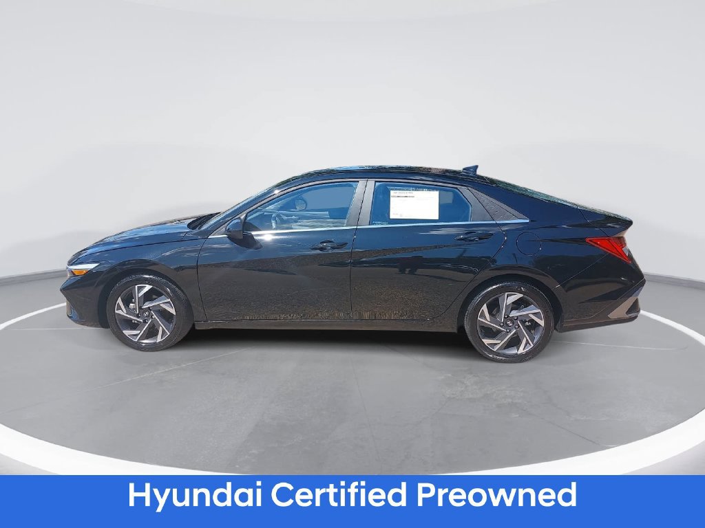 Certified 2024 Hyundai Elantra SEL w/ Convenience Package FWD image 8