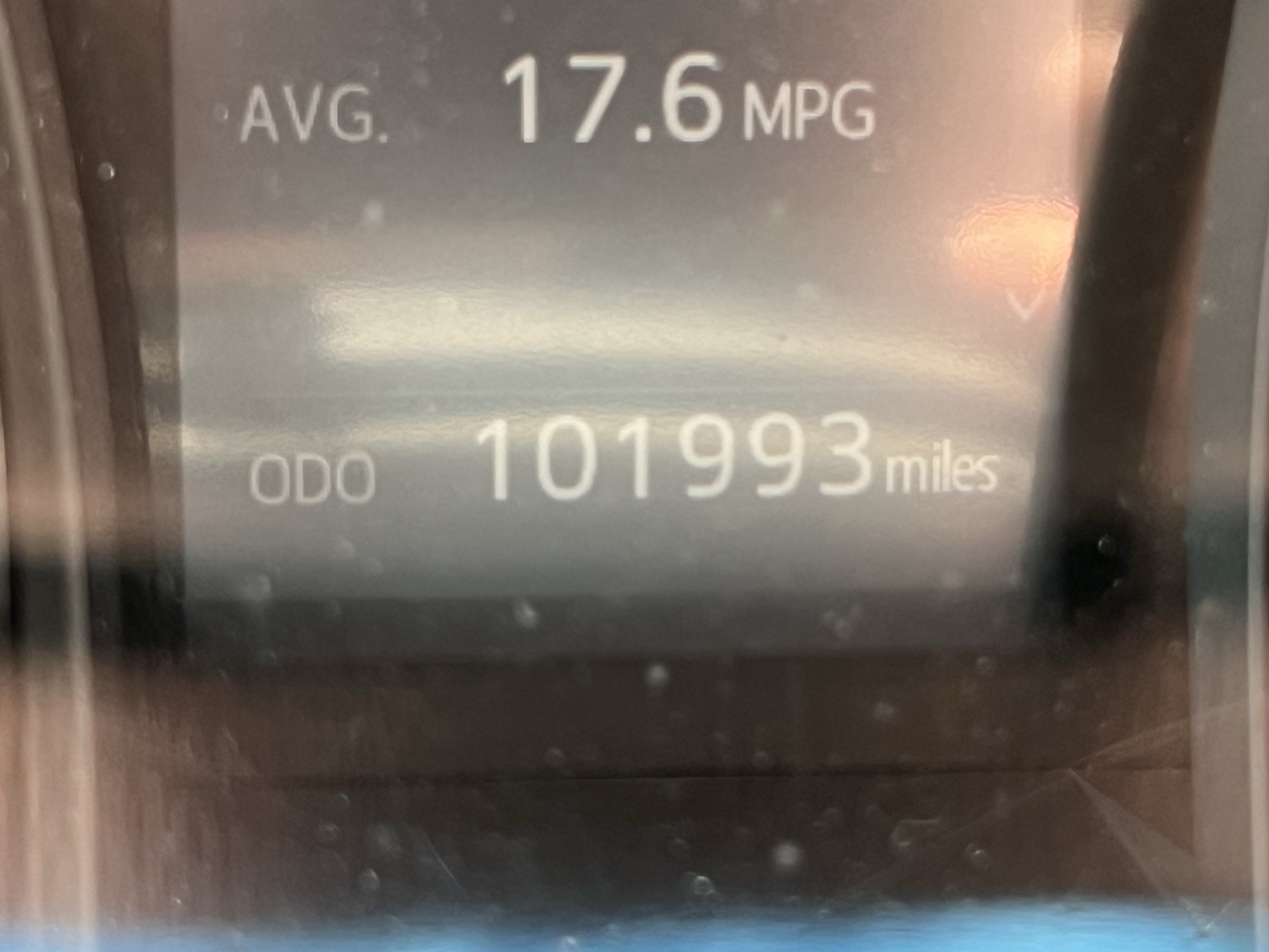 Used 2019 Toyota Camry SE FWD image 22