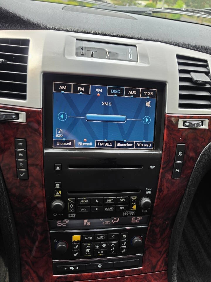 Used 2008 Cadillac Escalade ESV AWD image 15