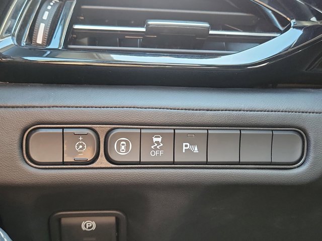 Certified 2023 Acura MDX FWD w/ Technology Package image 11