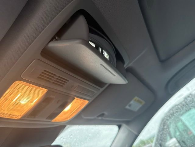Used 2022 Honda CR-V Touring image 19