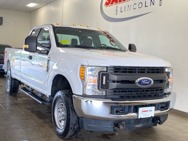 Used 2017 Ford F250 XL w/ Power Equipment Group AWD/4WD image 2