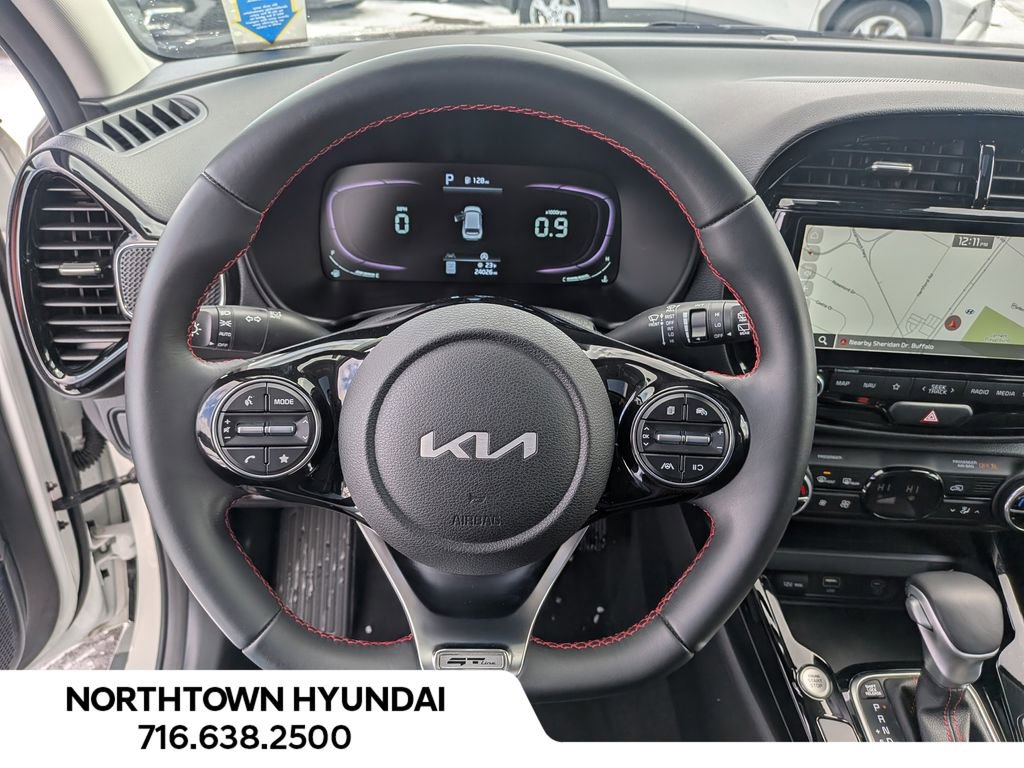 Used 2023 Kia Soul GT-Line image 7