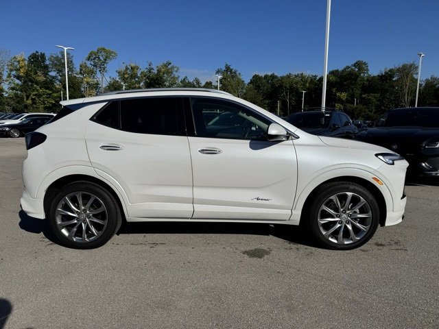 Used 2024 Buick Encore GX Avenir w/ Avenir Convenience Package image 2