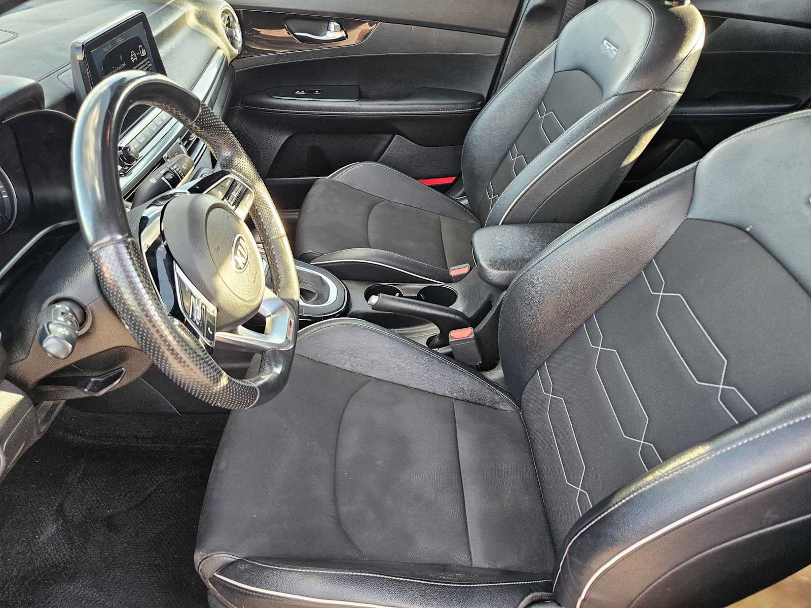 Used 2021 Kia Forte GT-Line FWD image 13