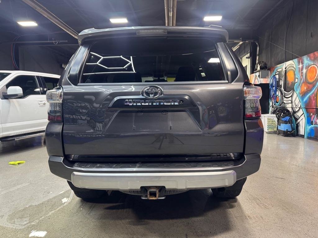 Used 2019 Toyota 4Runner TRD Off-Road AWD/4WD image 4