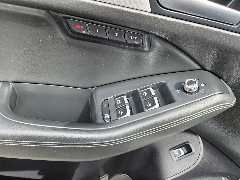 Used 2014 Audi SQ5 Premium Plus AWD/4WD image 18