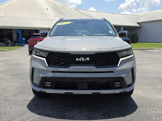 Used 2022 Kia Sorento SX AWD/4WD image 3