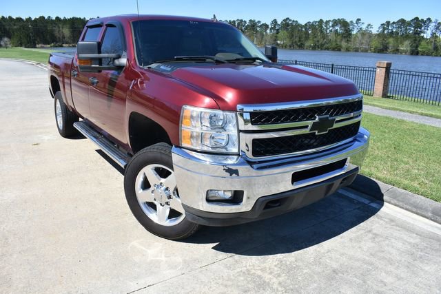 Used 2014 Chevrolet Silverado 2500 LT w/ Texas Edition AWD/4WD image 2