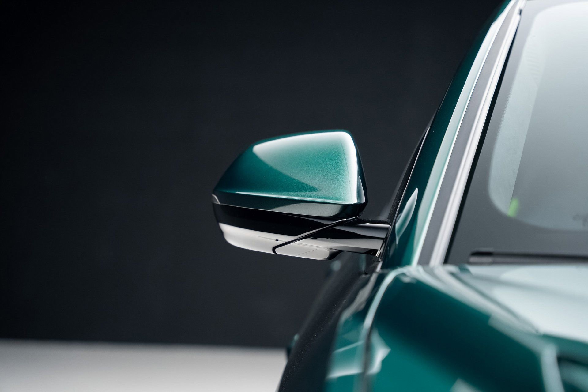 Used 2024 Lamborghini Urus S AWD/4WD image 14