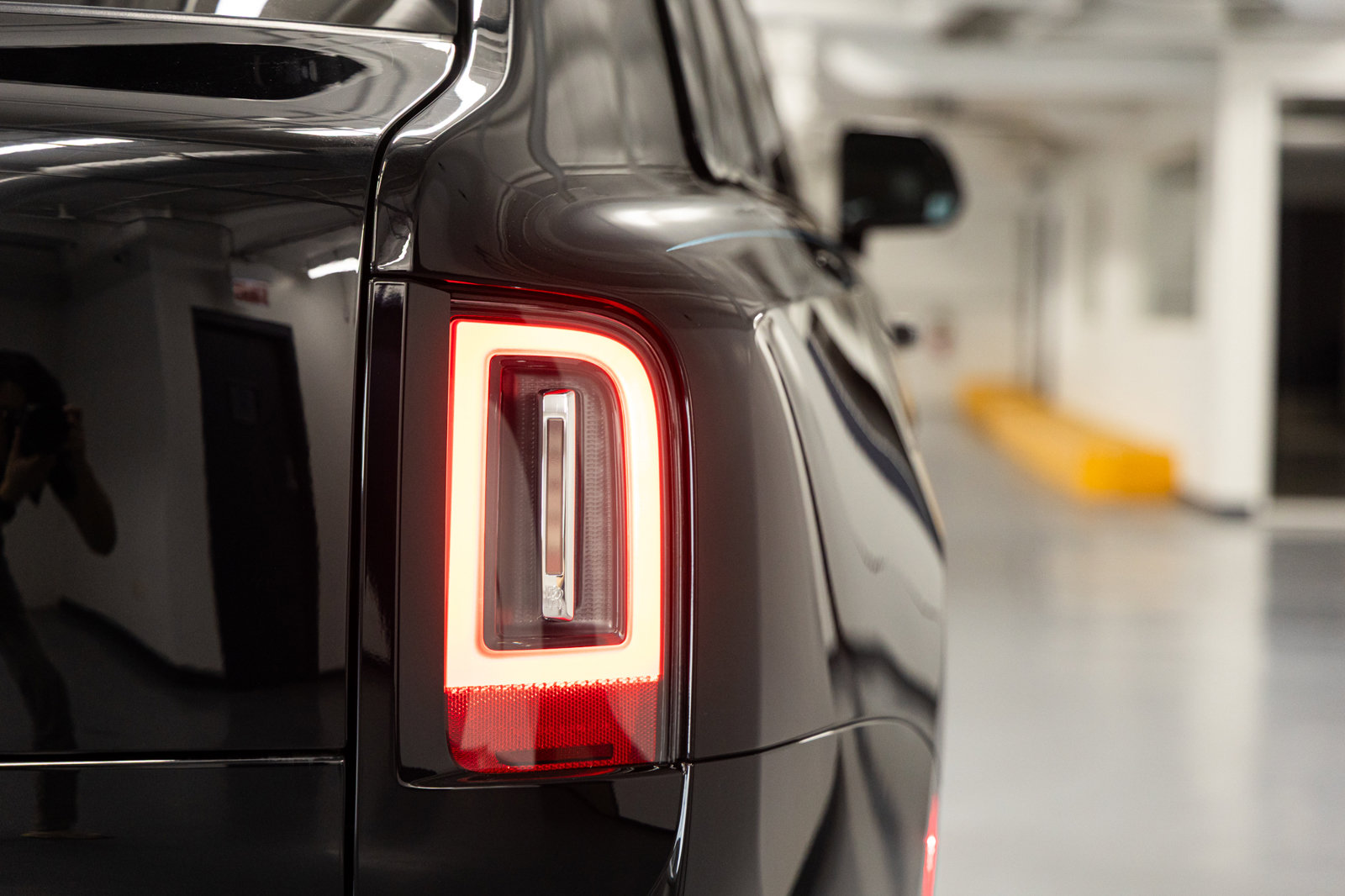 Certified 2025 Rolls-Royce Cullinan Black Badge AWD/4WD image 20
