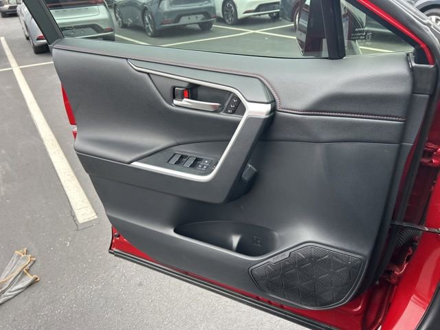 Used 2021 Toyota RAV4 XSE w/ Premium Package image 28