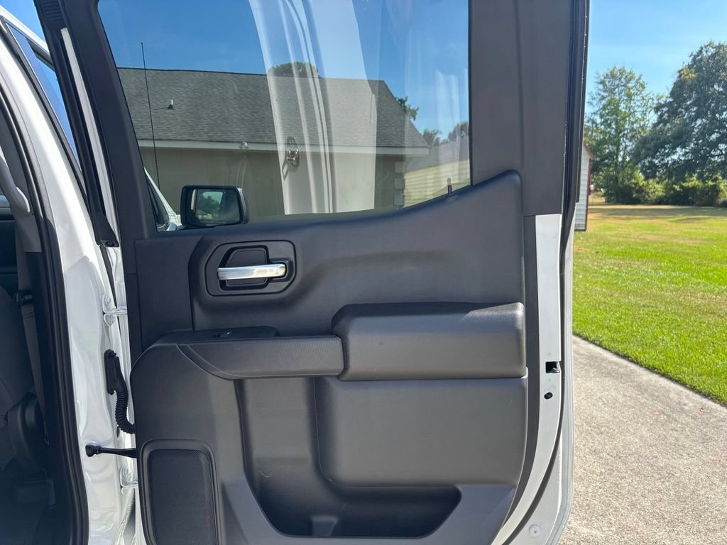 Used 2026 GMC Sierra 1500 Pro w/ Graphite Edition AWD/4WD image 17