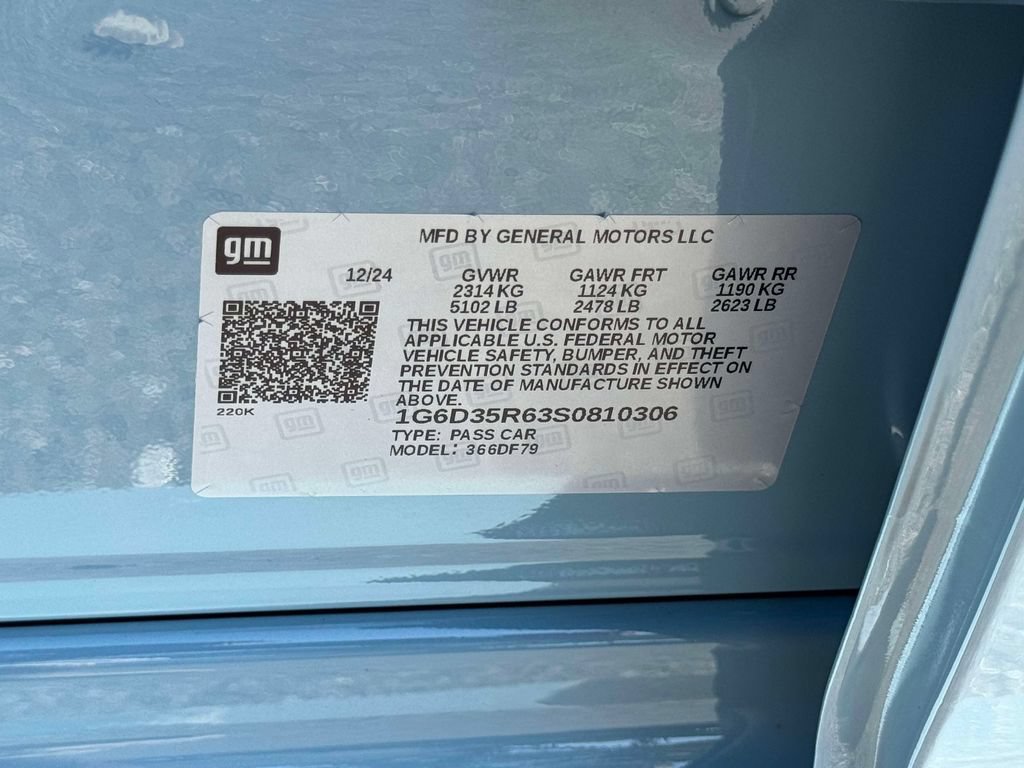 Used 2025 Cadillac CT5 V Blackwing w/ Precision Package RWD image 32